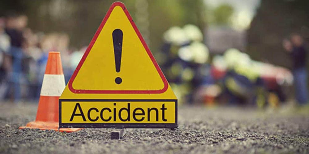 टिप्परको ठक्करबाट बाबु-छोराको मृत्यु